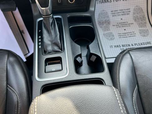 Used 2018 Ford Escape SEL AWD/4WD image 23