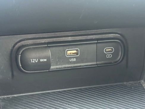 Used 2023 Kia Sportage LX image 17