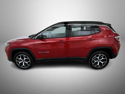Used 2025 Jeep Compass Limited AWD/4WD image 8