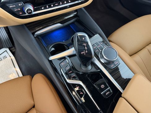 Certified 2023 BMW 530e xDrive w/ Premium Package AWD/4WD image 12