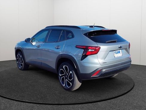 New 2026 Chevrolet Trax RS w/ Driver Confidence Package image 4