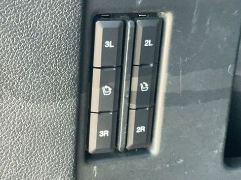 Used 2021 Ford Expedition Max XLT AWD/4WD image 20