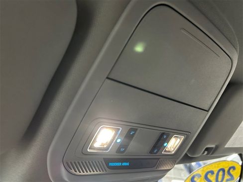 Used 2023 Ford Explorer XLT w/ Equipment Group 202A image 26