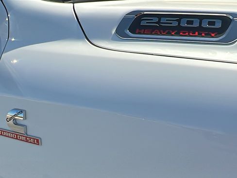 New 2025 RAM 2500 Laramie image 9