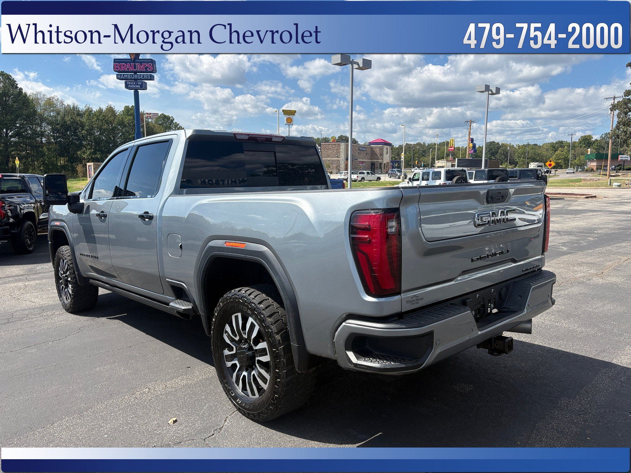 Used 2024 GMC Sierra 2500 Denali Ultimate AWD/4WD image 7