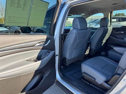 Used 2021 Buick Enclave Essence w/ Sound and Sites Package image 38