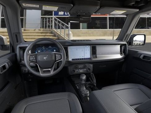 New 2026 Ford Bronco Outer Banks w/ Sasquatch Package AWD/4WD image 9
