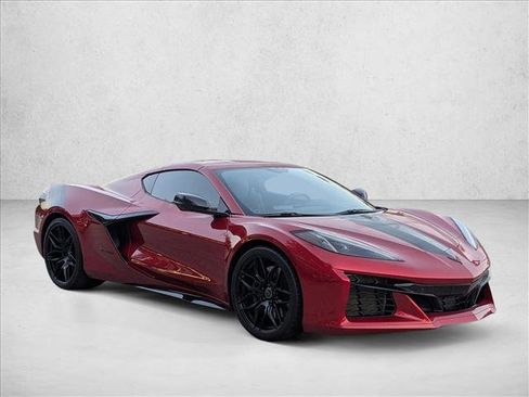 Certified 2023 Chevrolet Corvette Z06 w/ Engine Appearance Package image 3