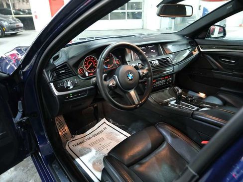 Used 2016 BMW 550i xDrive Sedan image 17