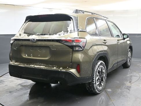 New 2026 Subaru Forester Premium image 5