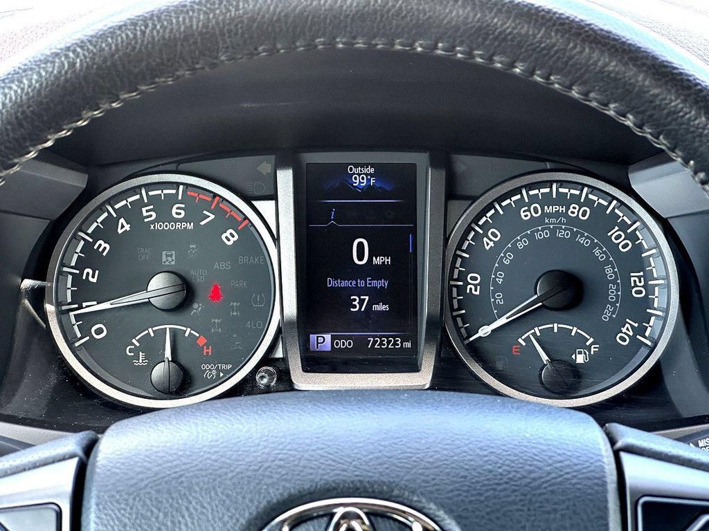 Used 2020 Toyota Tacoma TRD Off-Road w/ Technology Package AWD/4WD image 26