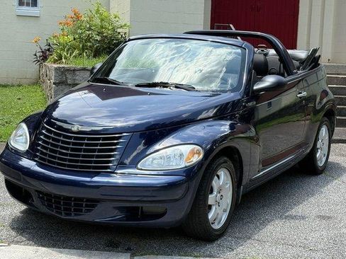 Used 2005 Chrysler PT Cruiser Convertible FWD image 23
