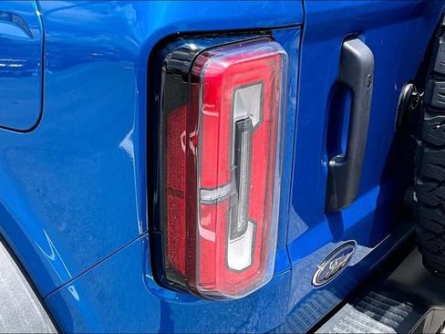 Used 2023 Ford Bronco Badlands AWD/4WD image 19