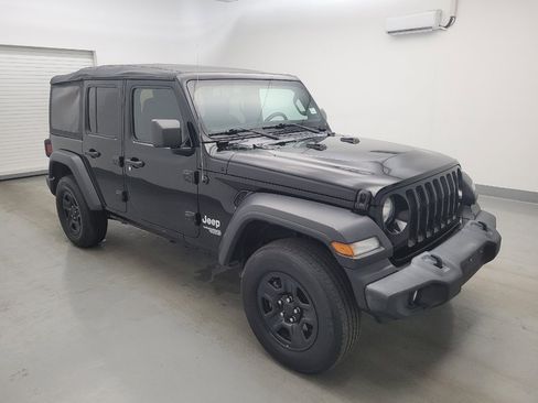 Used 2018 Jeep Wrangler Unlimited Sport AWD/4WD image 11
