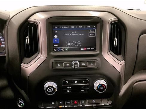 Used 2023 GMC Sierra 1500 Pro w/ Pro Value Package AWD/4WD image 7