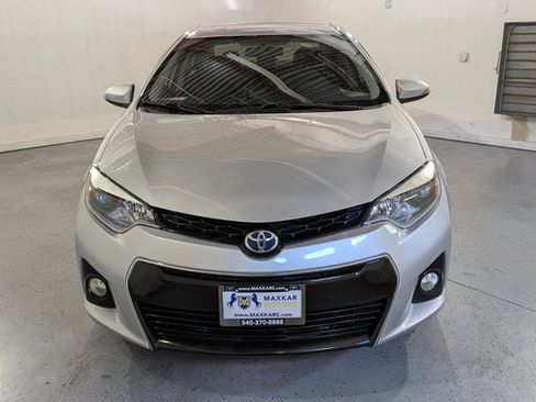 Used 2015 Toyota Corolla S image 2
