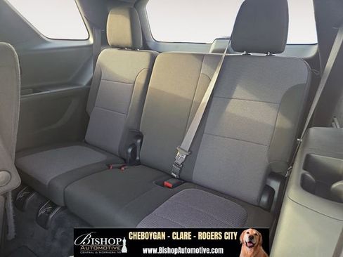 Used 2023 Chevrolet Traverse LT w/ LPO, Floor Liner Package AWD/4WD image 24