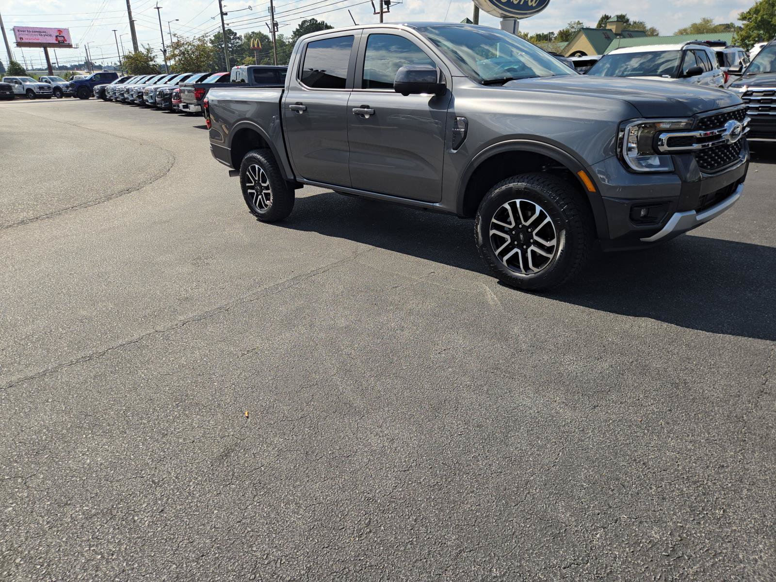 New 2026 Ford Ranger Lariat w/ Convenience Package AWD/4WD image 9