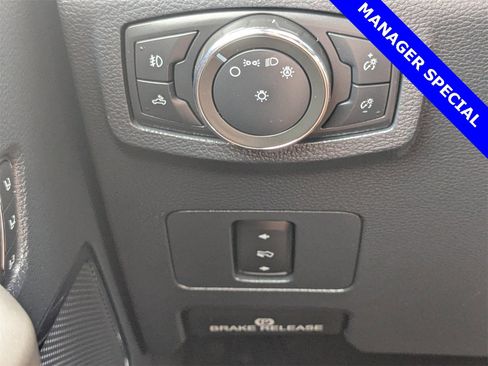 Used 2022 Ford F350 Lariat image 28