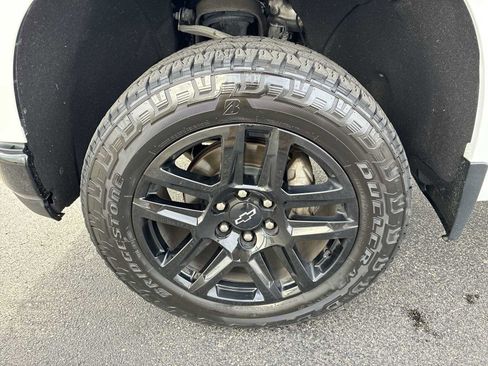 Used 2021 Chevrolet Silverado 1500 LT Trail Boss w/ Bed Protection Package image 32