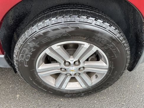 Used 2017 Chevrolet Traverse LT image 10