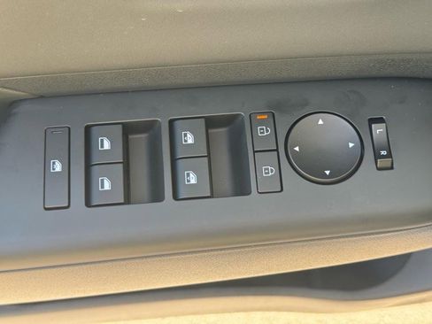 New 2026 Hyundai Kona SEL Premium image 21