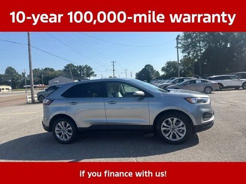 Used 2023 Ford Edge Titanium AWD/4WD image 16