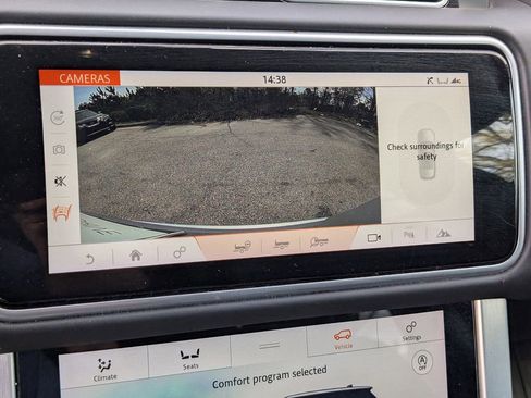 Used 2019 Land Rover Range Rover Supercharged AWD/4WD image 27