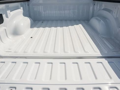 New 2026 RAM 1500 Express AWD/4WD image 12