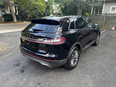 Used 2020 Lincoln Nautilus Premier w/ Equipment Group 101A AWD/4WD image 5