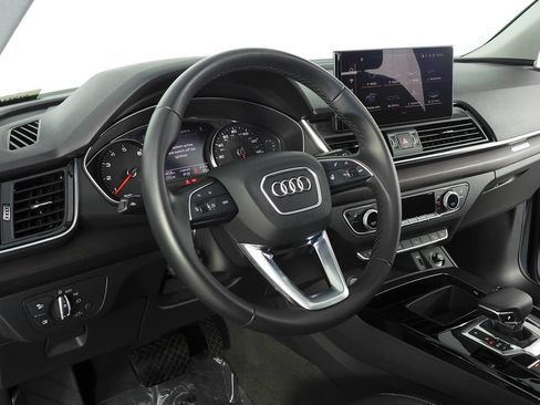Used 2023 Audi Q5 2.0T Premium w/ Convenience Package AWD/4WD image 31