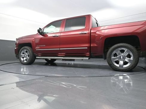 Used 2016 Chevrolet Silverado 1500 LTZ Z71 w/ LTZ Plus Package AWD/4WD image 35