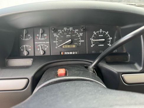 Used 1995 Ford Bronco Eddie Bauer AWD/4WD image 16