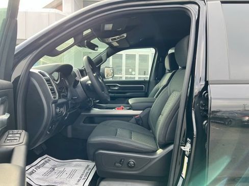 New 2026 RAM 1500 Big Horn AWD/4WD image 9
