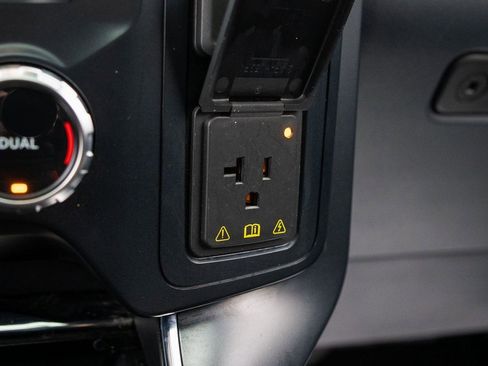 Used 2023 Ford F150 Raptor image 25