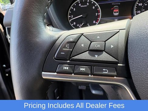 Used 2025 Nissan Sentra SV w/ All-Weather Package FWD image 14