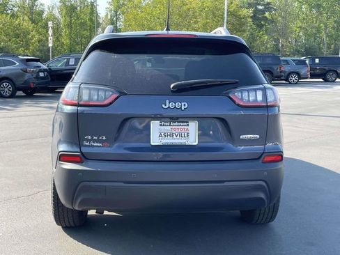 Used 2020 Jeep Cherokee Latitude w/ Cold Weather Group AWD/4WD image 4