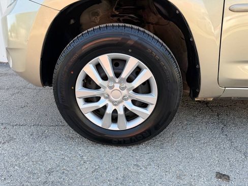 Used 2008 Toyota RAV4 2WD image 32