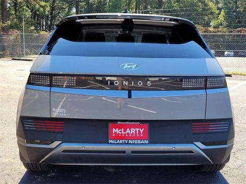 Used 2023 Hyundai Ioniq 5 SEL w/ Cargo Package image 5