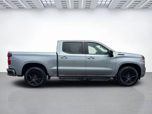 Used 2024 Chevrolet Silverado 1500 RST w/ Convenience Package II AWD/4WD image 3