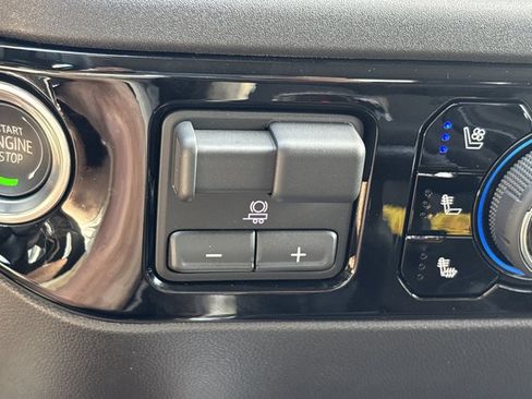 New 2026 Chevrolet Silverado 1500 LTZ w/ LTZ Premium Package AWD/4WD image 41