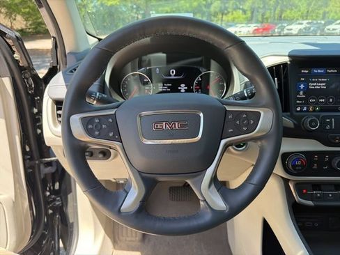 Used 2023 GMC Terrain Denali AWD/4WD image 13