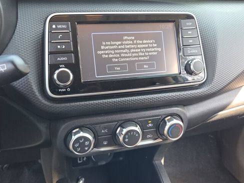 Used 2023 Nissan Kicks S FWD image 18