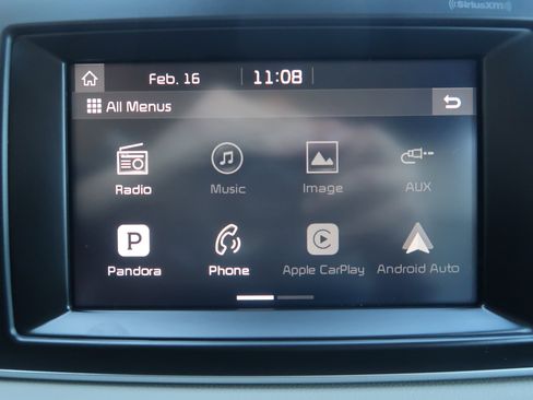 Used 2017 Kia Sportage EX image 18