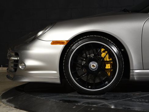 Used 2013 Porsche 911 Turbo S AWD/4WD image 35