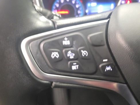 Used 2023 Chevrolet Equinox LT image 16