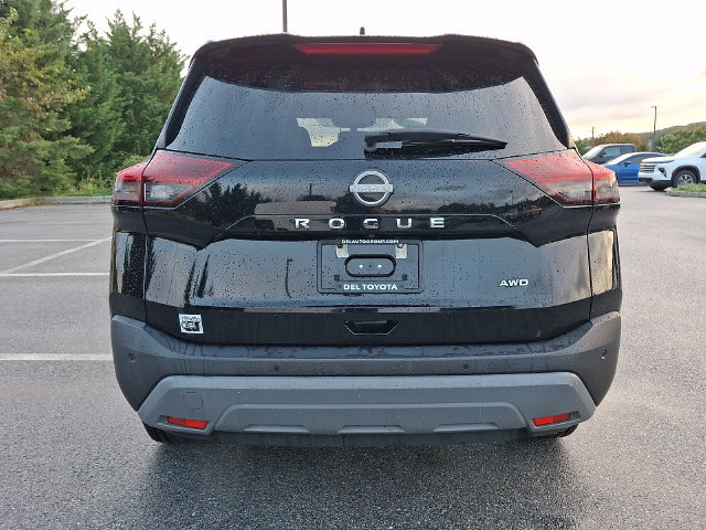 Used 2023 Nissan Rogue S AWD/4WD image 5