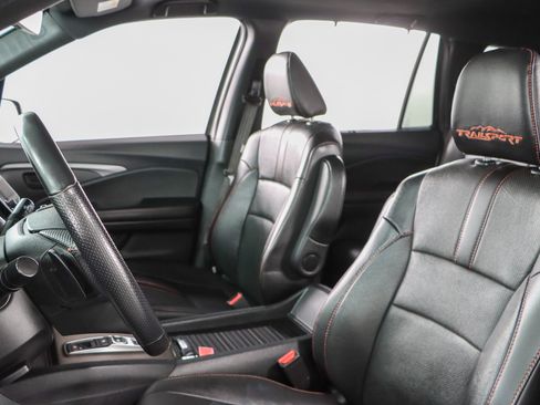 Used 2023 Honda Passport TrailSport image 25