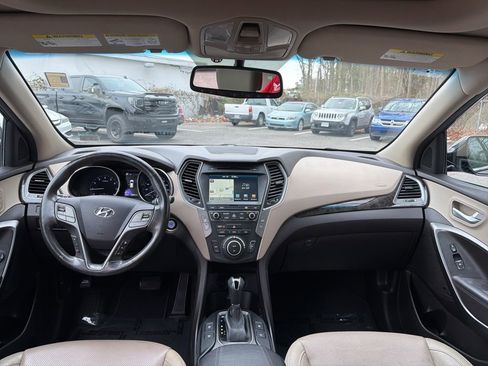 Used 2017 Hyundai Santa Fe Sport w/ 2.4L Tech Package 04 image 22