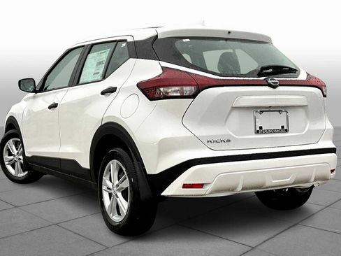 Certified 2025 Nissan Kicks Play S FWD image 7